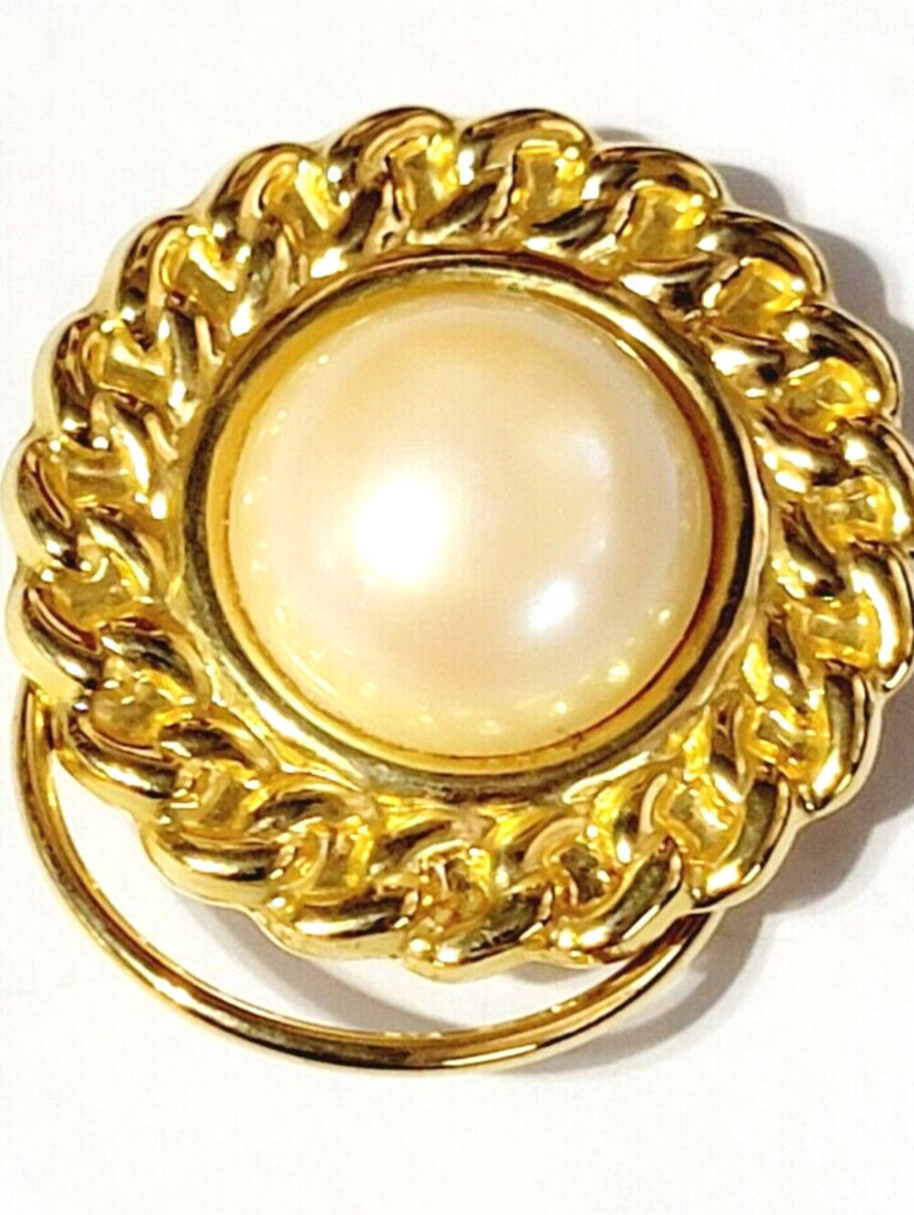Ornate‎ Faux Pearl Scarf Clip Shiny Gold-tone Retro Woman's Accessory acc-